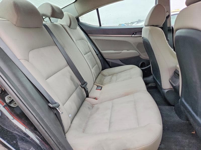2017 HYUNDAI ELANTRA SE 10