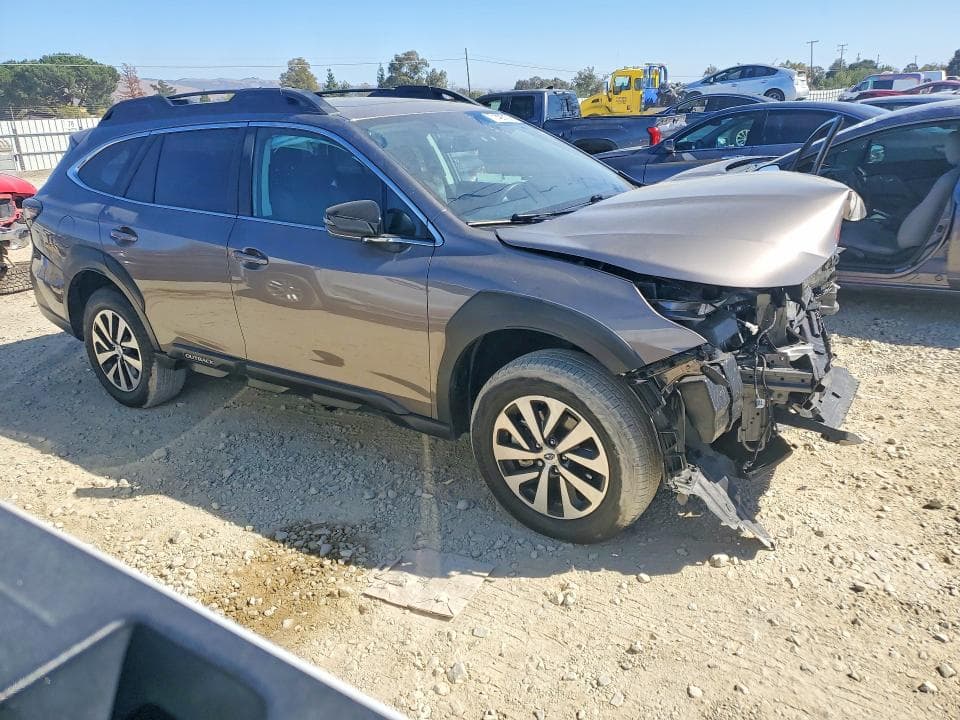 2024 SUBARU OUTBACK PREMIUM 4