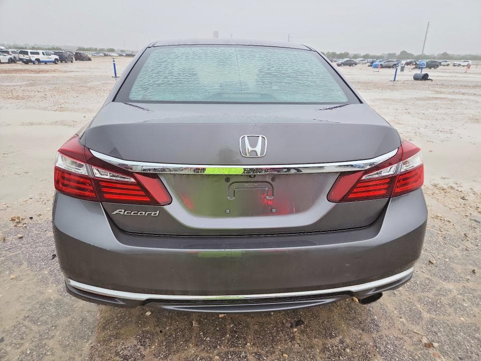 2017 HONDA ACCORD LX 6