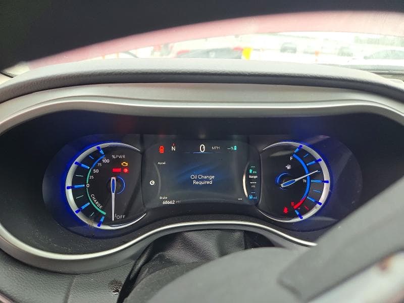 2018 CHRYSLER PACIFICA HYBRID TOURING PLUS 9