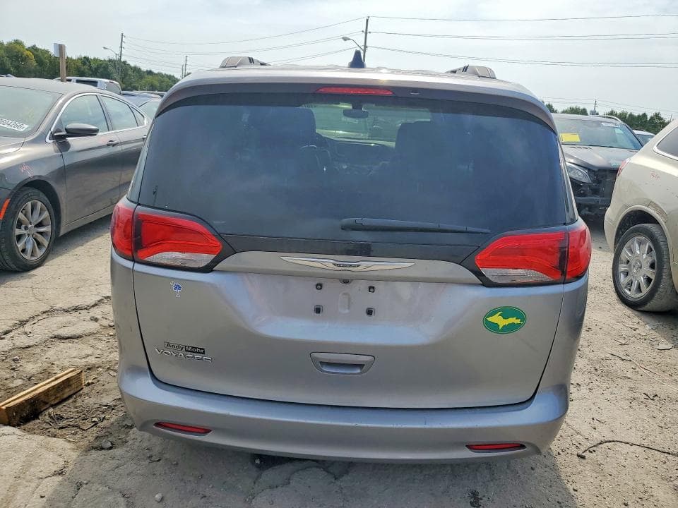 2021 CHRYSLER VOYAGER LXI 6