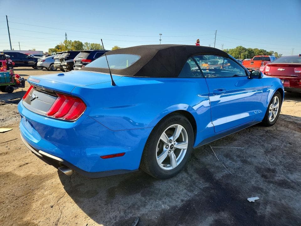 2023 FORD MUSTANG 3