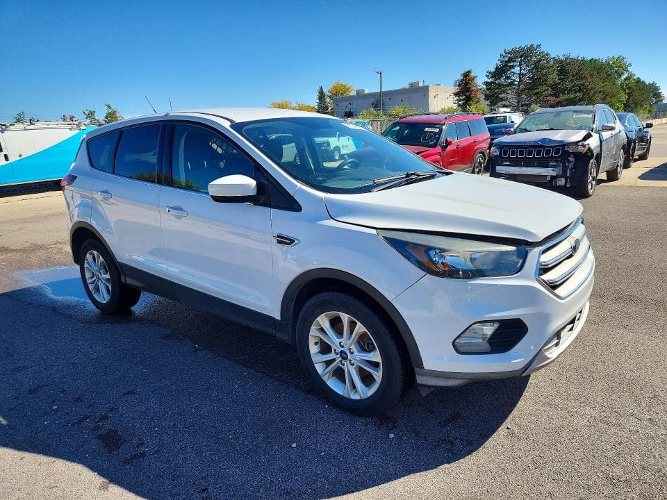 2019 FORD ESCAPE SE 4