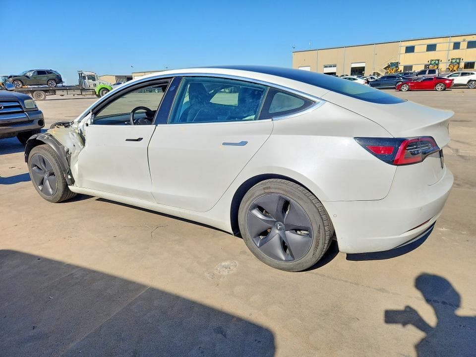 2019 TESLA MODEL 3 2