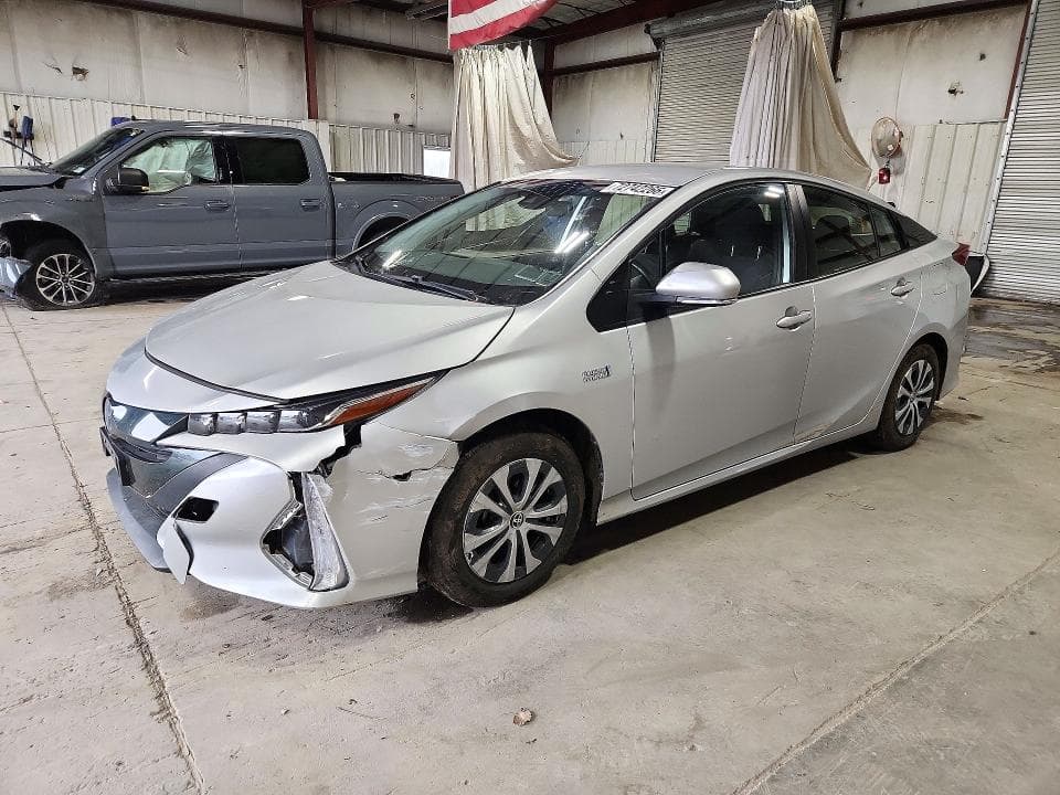2021 TOYOTA PRIUS PRIME LE