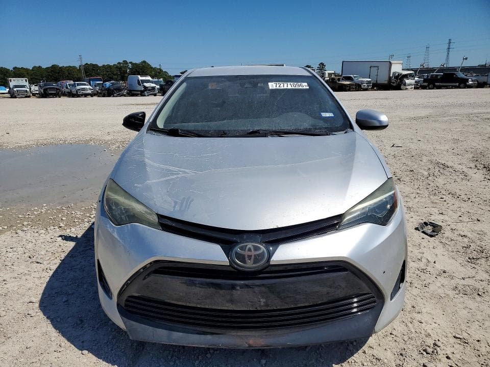 2017 TOYOTA COROLLA LE 5