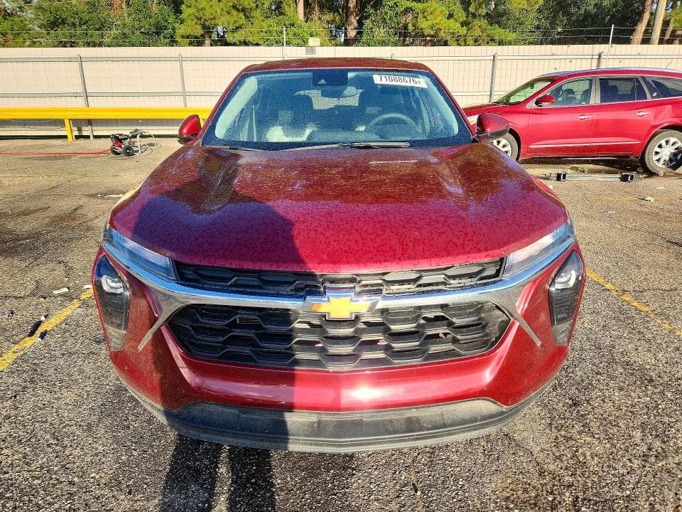2025 CHEVROLET TRAX LS 5