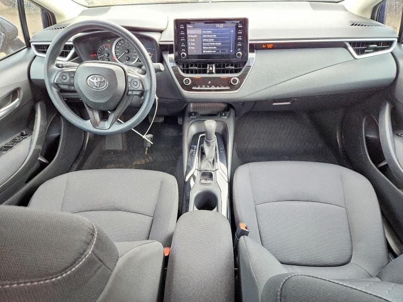 2021 TOYOTA COROLLA LE 8