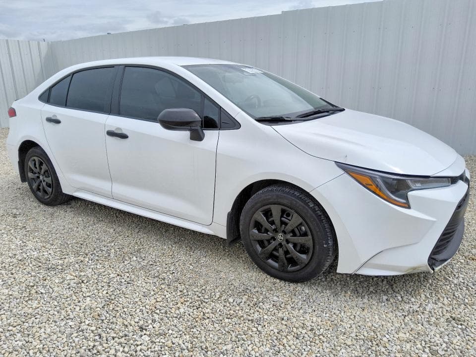 2026 TOYOTA COROLLA LE 4