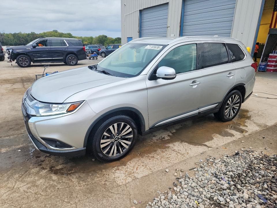 2019 MITSUBISHI OUTLANDER SE - 1