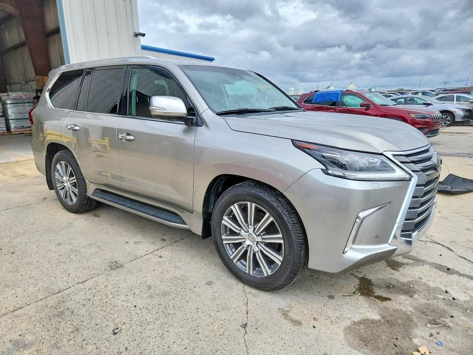 2017 LEXUS LX 570 4