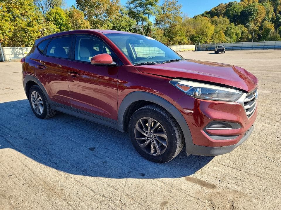 2018 HYUNDAI TUCSON SE 4