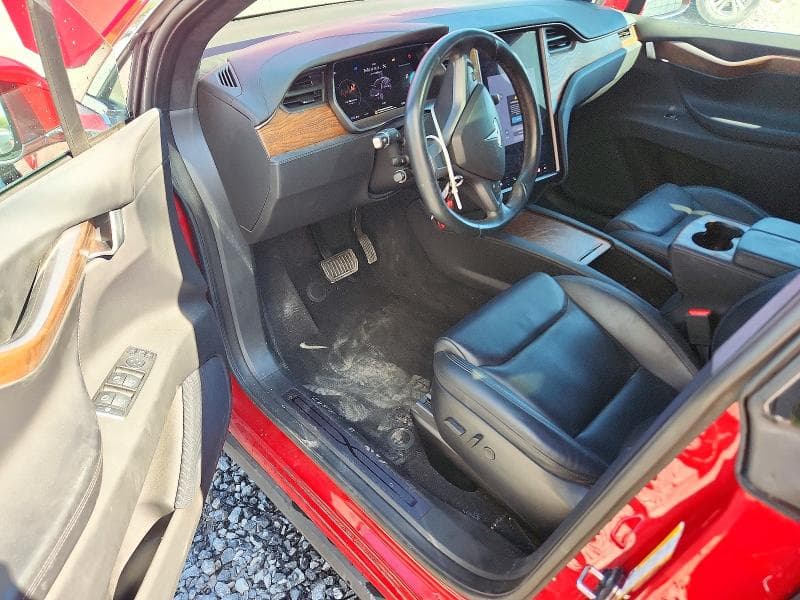 2020 TESLA MODEL X 8