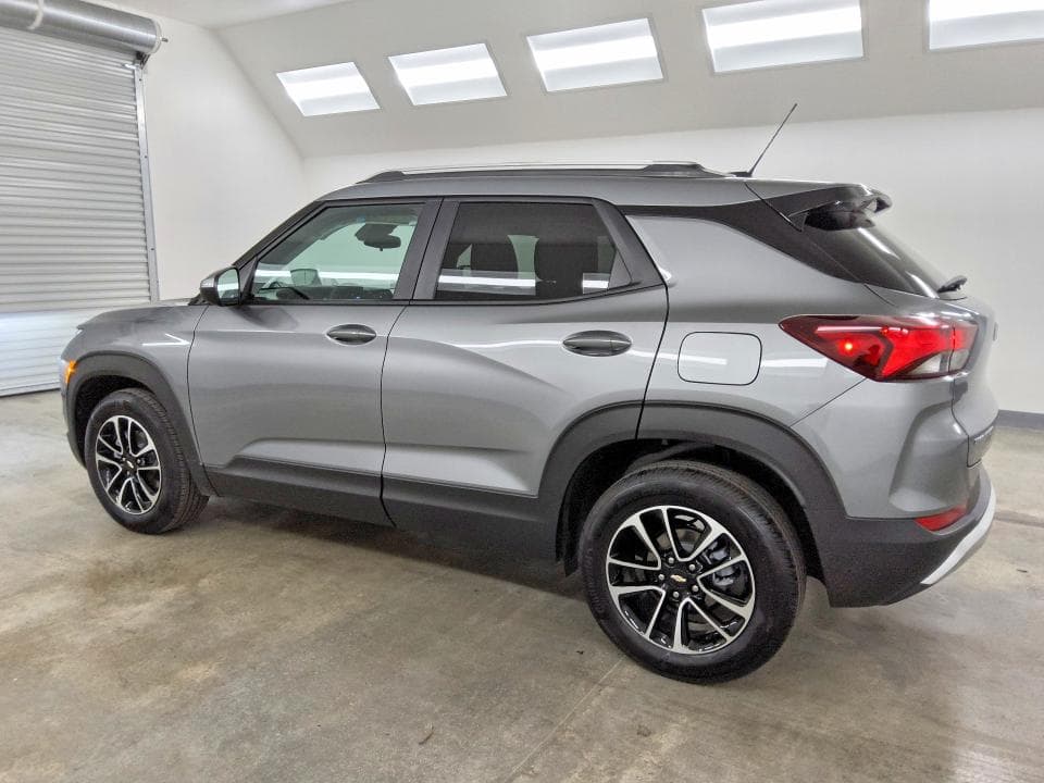 2026 CHEVROLET TRAILBLAZER LT 2