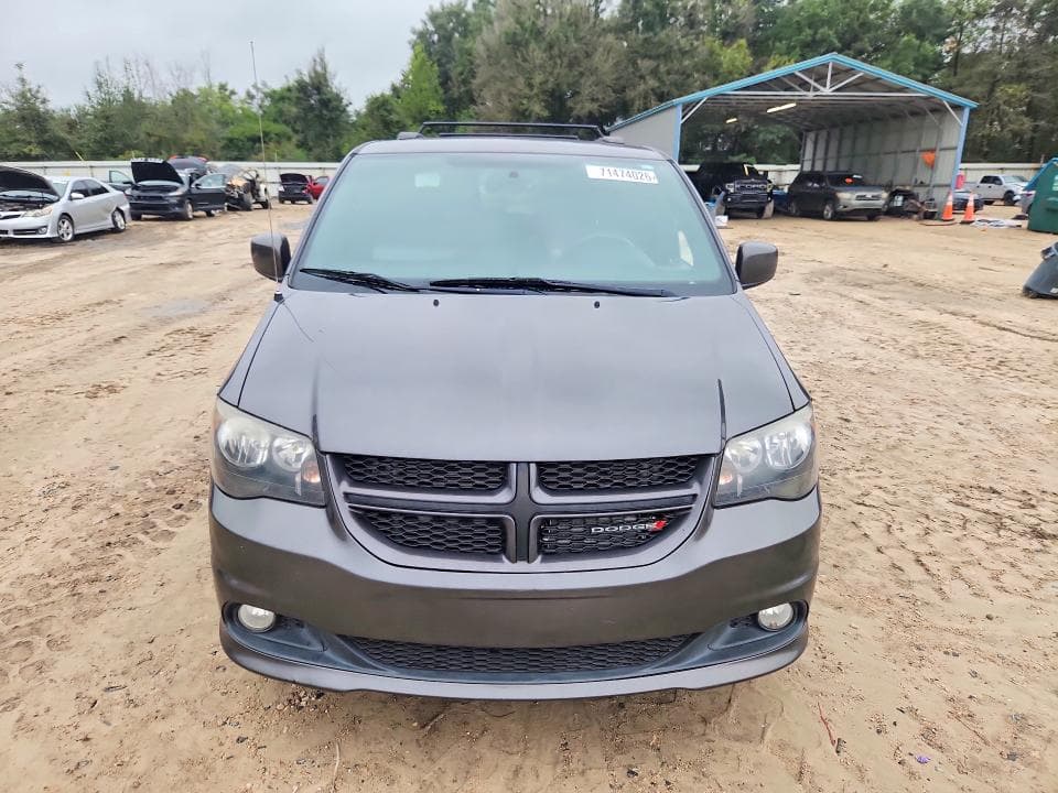 2017 DODGE GRAND CARAVAN GT 5