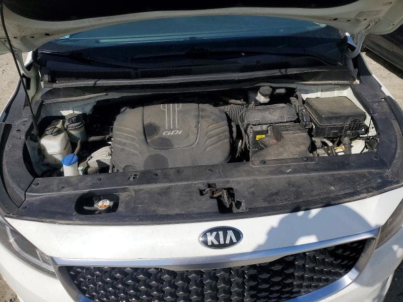 2017 KIA SEDONA LX 12