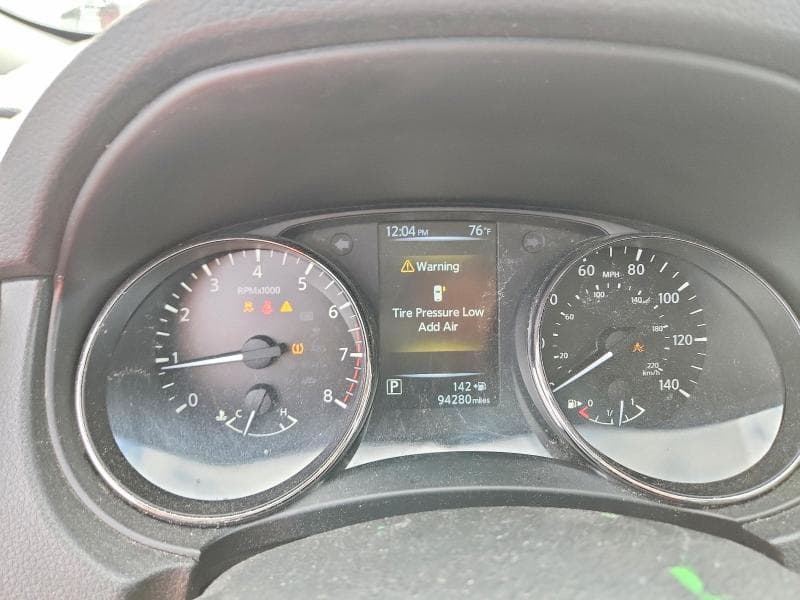 2017 NISSAN ROGUE SL 9