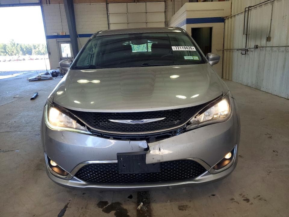 2019 CHRYSLER PACIFICA TOURING PLUS 5