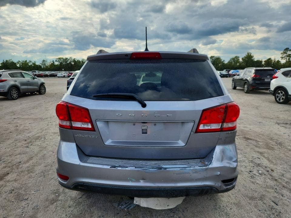2019 DODGE JOURNEY SE 6