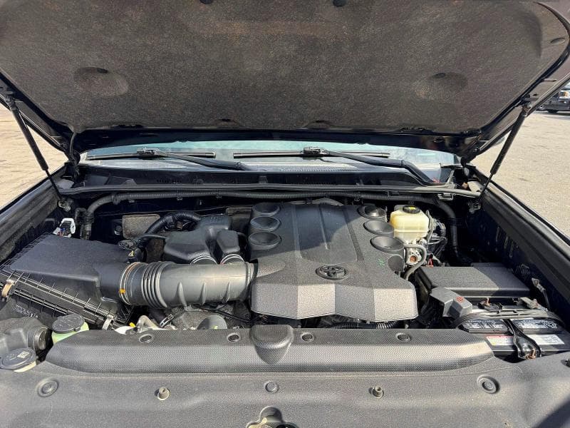 2019 TOYOTA 4RUNNER SR5 10