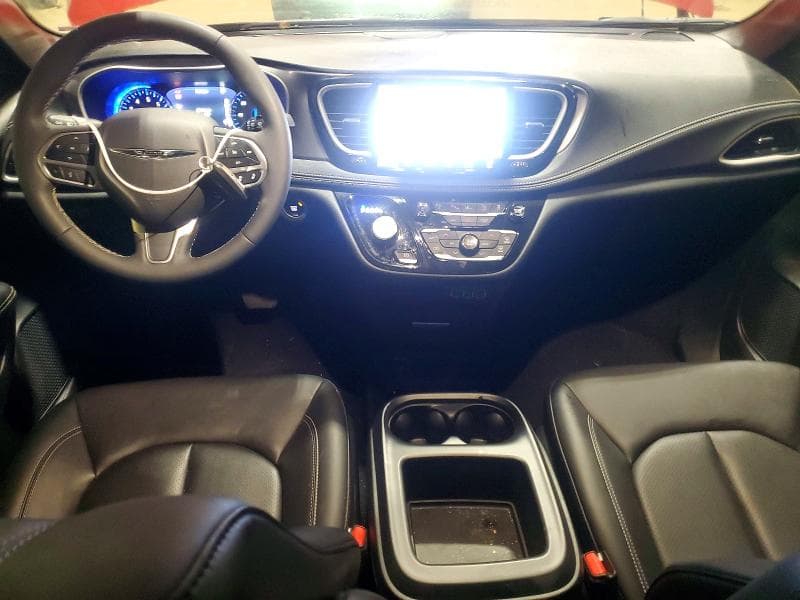 2025 CHRYSLER PACIFICA SELECT 8