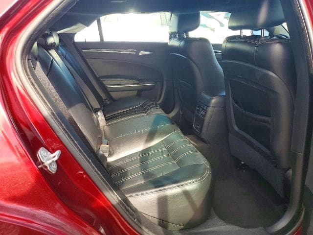 2019 CHRYSLER 300 S 10