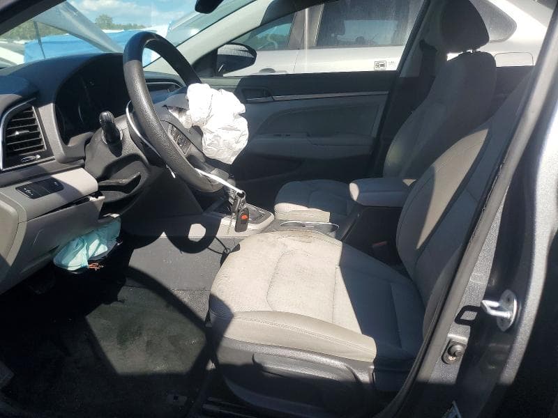 2017 HYUNDAI ELANTRA SE 7