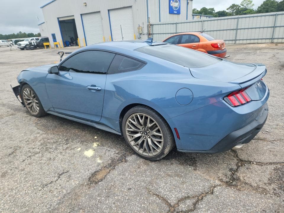2024 FORD MUSTANG 2