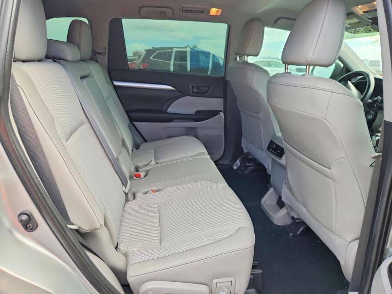 2019 TOYOTA HIGHLANDER LE PLUS 11