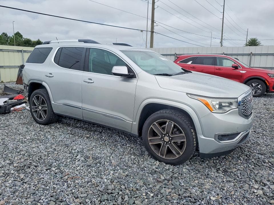 2017 GMC ACADIA DENALI 4