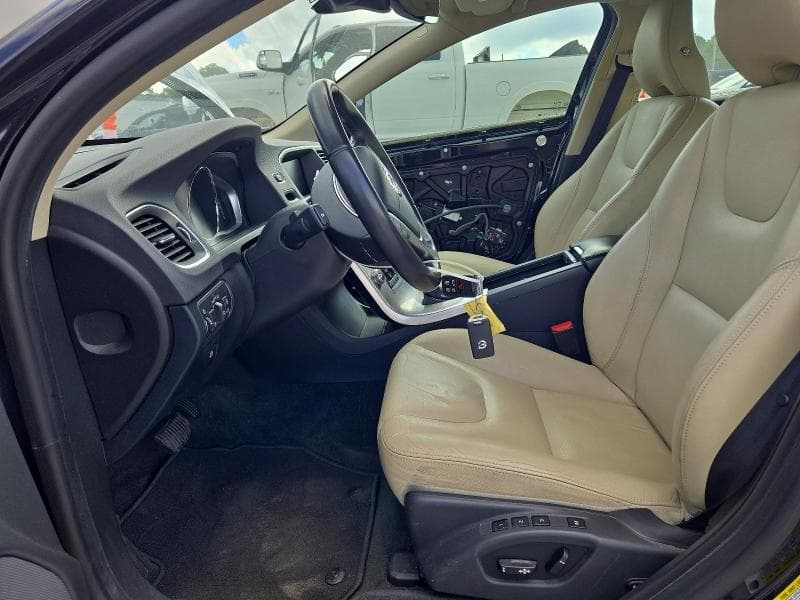 2017 VOLVO S60 PREMIER 7