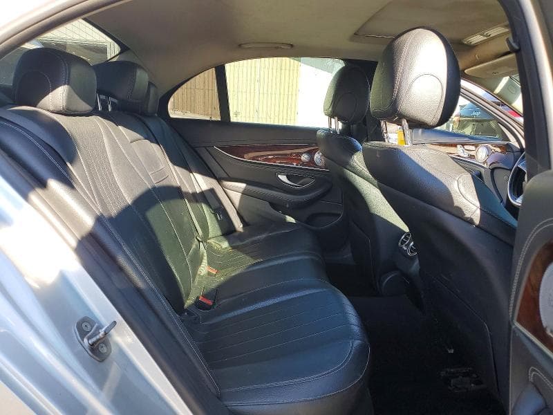 2017 MERCEDES-BENZ E 300 4MATIC 10