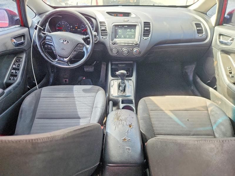 2017 KIA FORTE S 8
