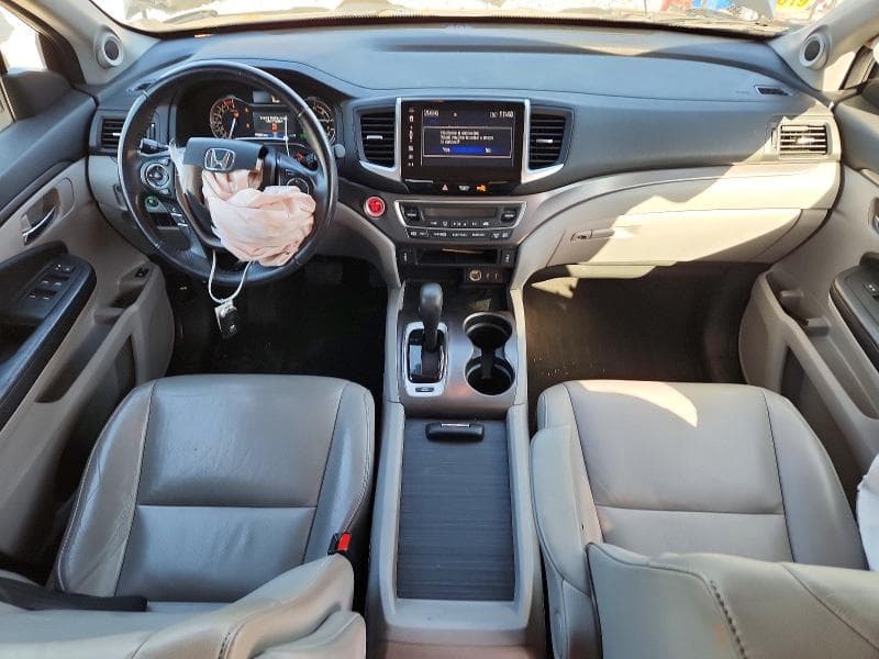 2017 HONDA PILOT EXL 8