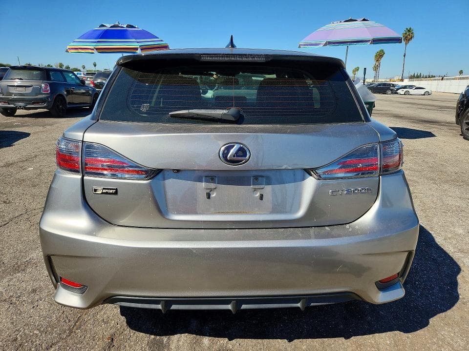 2017 LEXUS CT 200 6