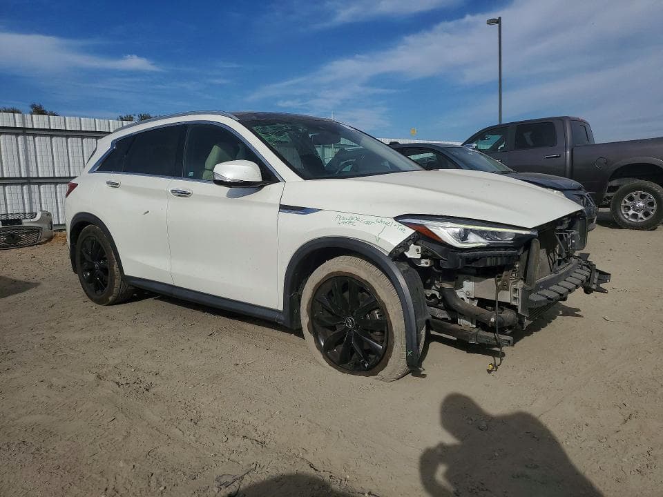 2019 INFINITI QX50 ESSENTIAL 4