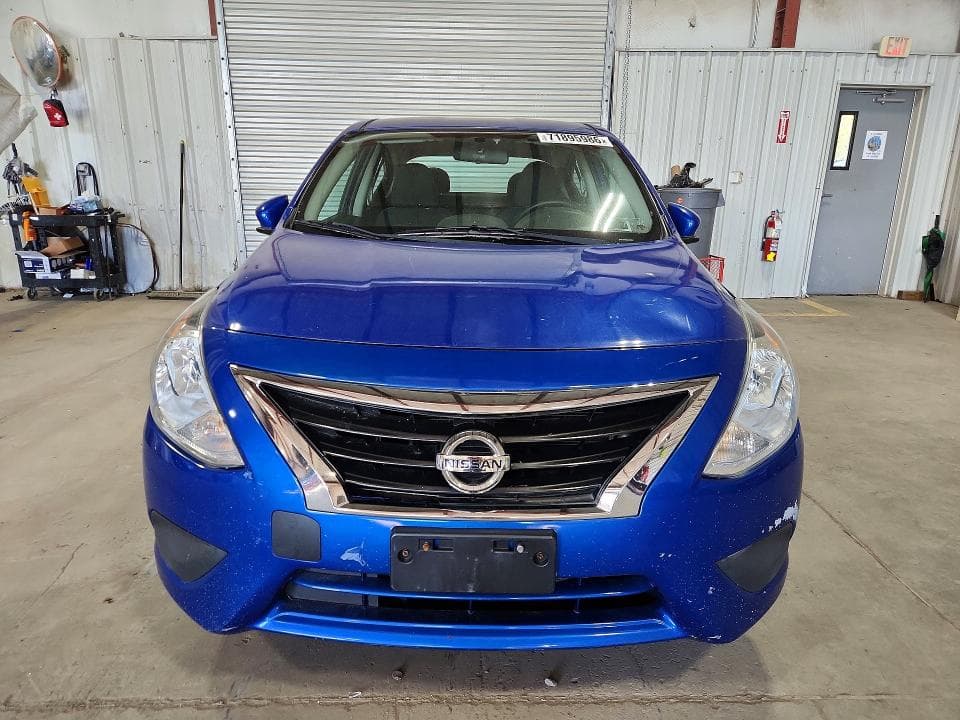 2017 NISSAN VERSA 1.6 SV 5
