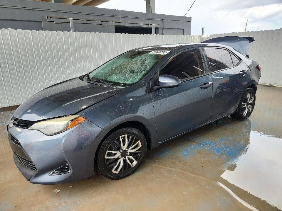2018 TOYOTA COROLLA LE - 1