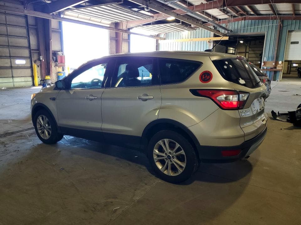 2017 FORD ESCAPE SE 2