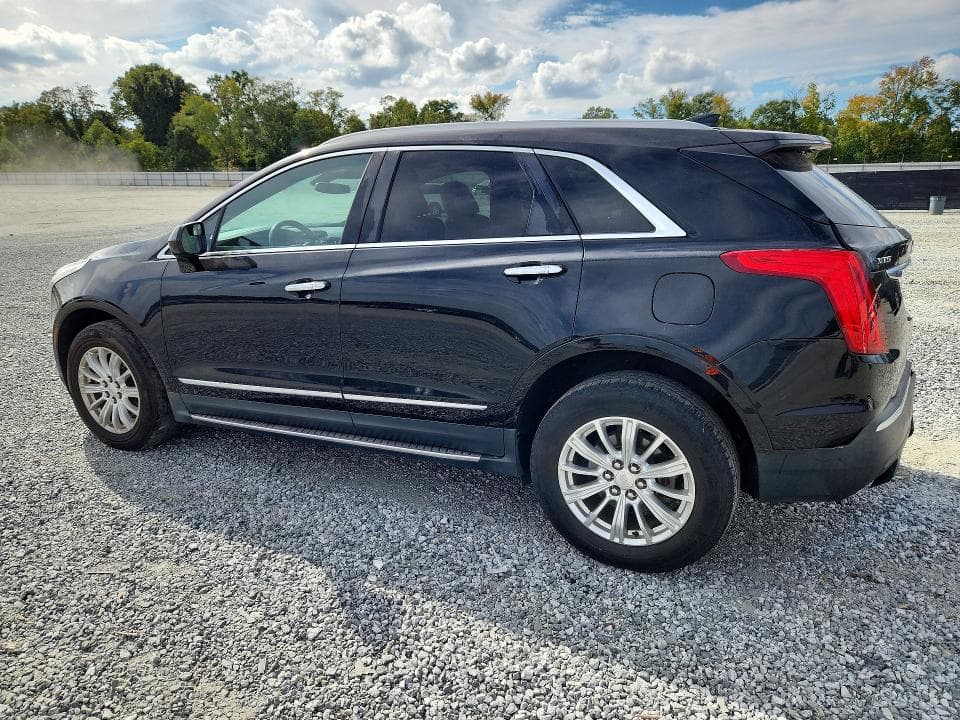 2017 CADILLAC XT5 2