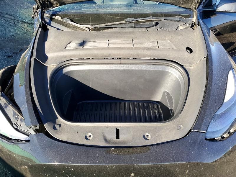 2023 TESLA MODEL Y 11