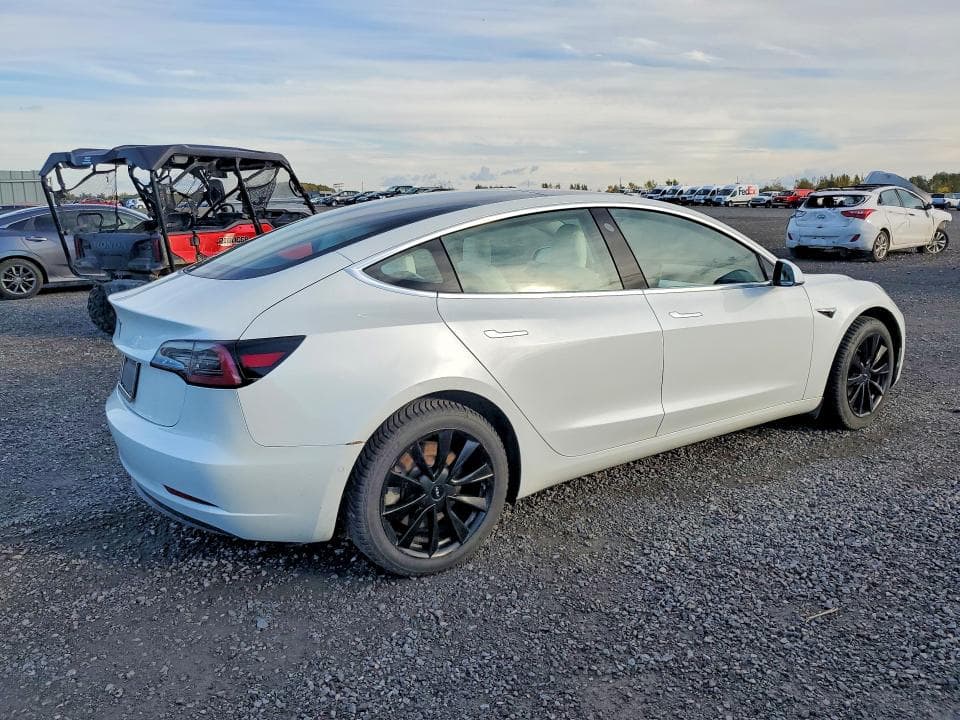 2020 TESLA MODEL 3 3