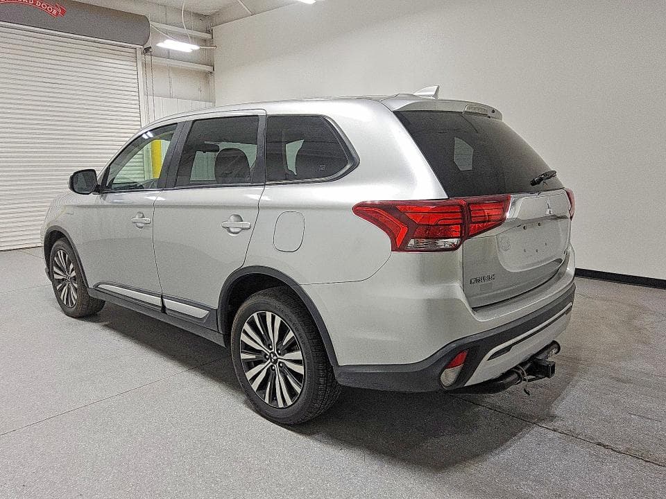 2019 MITSUBISHI OUTLANDER SE 2