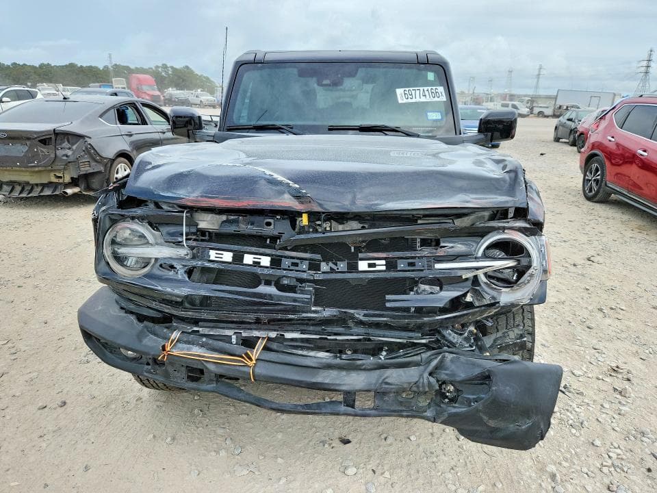 2025 FORD BRONCO OUTER BANKS 5