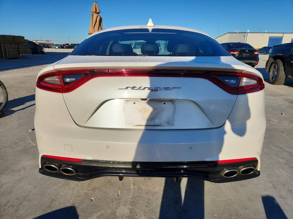 2019 KIA STINGER BASE 6