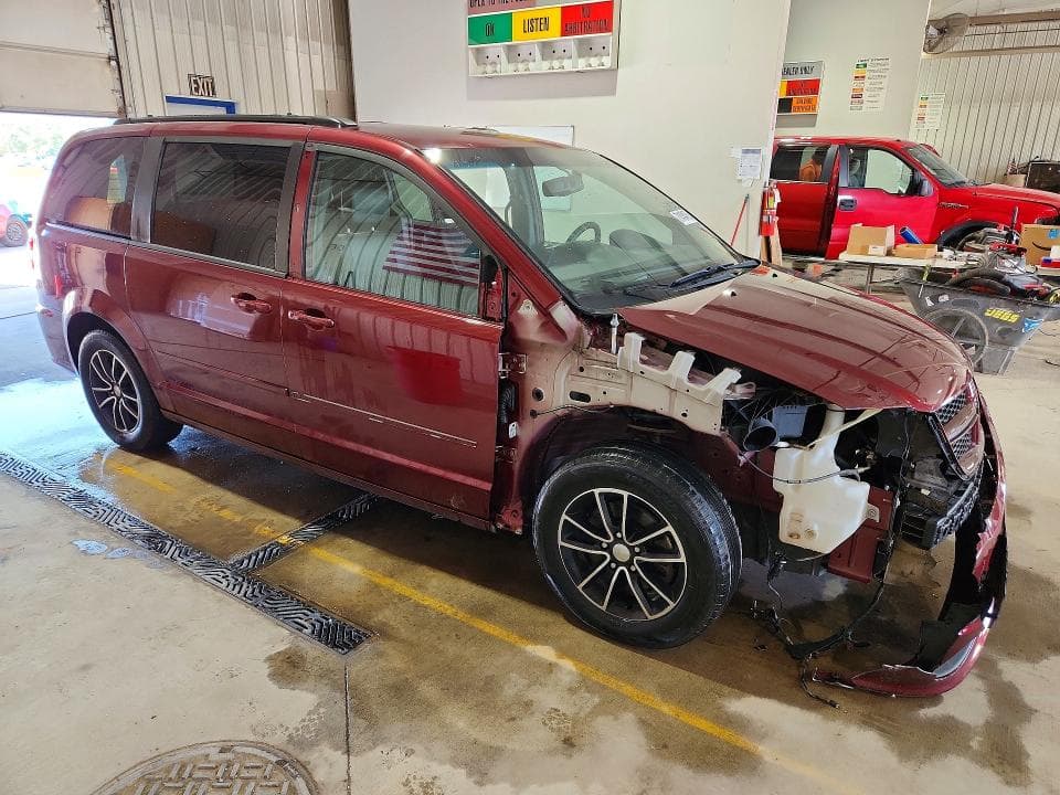 2017 DODGE GRAND CARAVAN GT 4