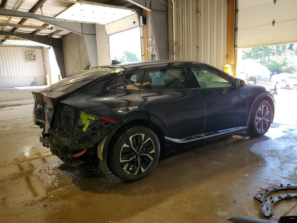 2023 KIA EV6 WIND 3