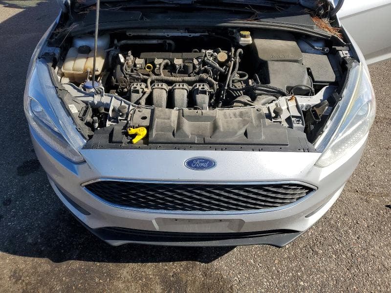 2018 FORD FOCUS SE 11