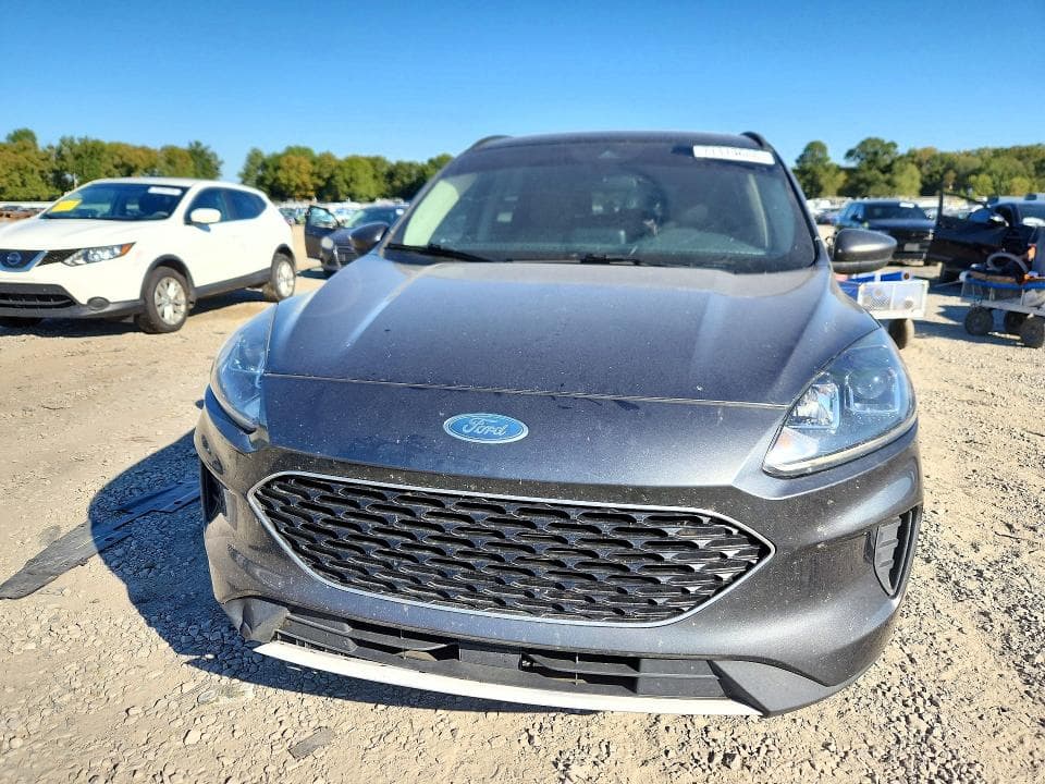 2020 FORD ESCAPE SE 5