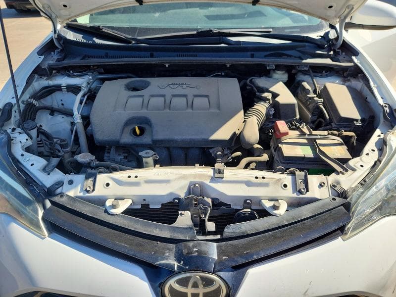 2018 TOYOTA COROLLA LE 11